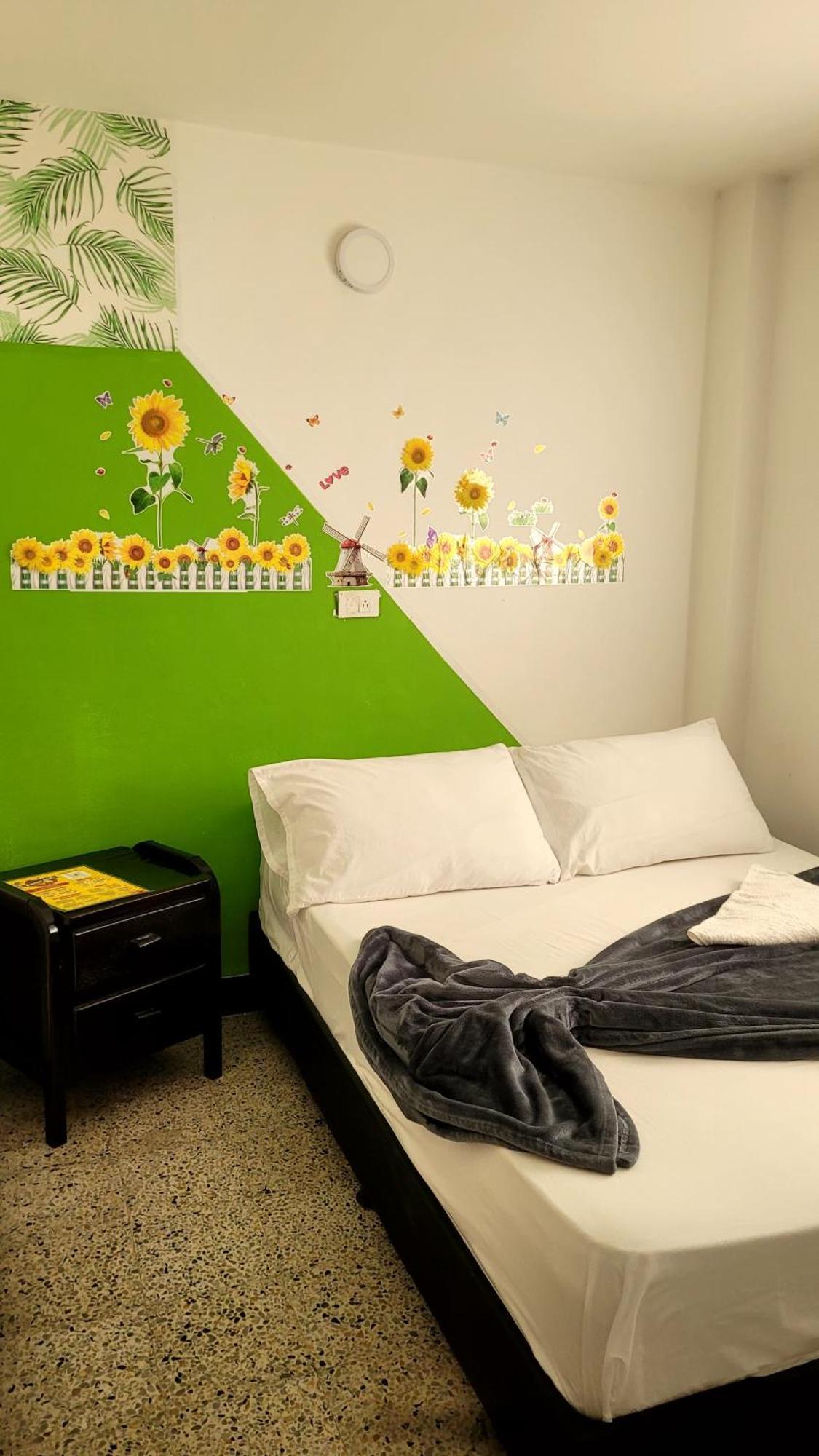 Hotel La Avenida Guatapé 외부 사진